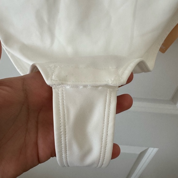 Popilush White Bodysuit - Picture 6 of 9